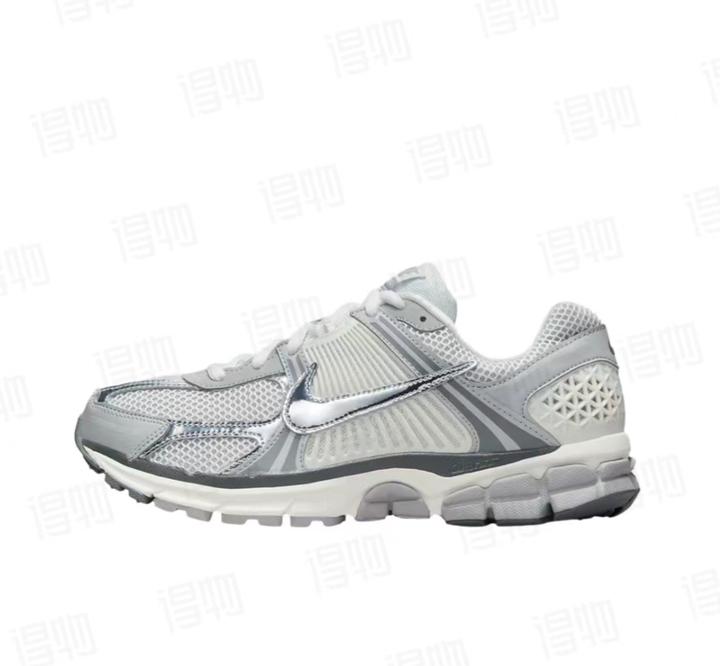 Nike Air Zoom Vomero 5 White Running Sneakers