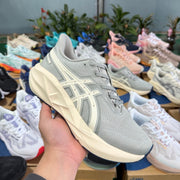ASICS NOVABLAST 5 LE Gray Running Shoes