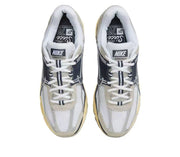 Nike Vomero 5 Sneakers in White, Grey and Blue