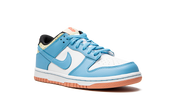 DUNK LOW SE KYR (GS) "Kyrie Irving - Baltic Blue" DN4179 400