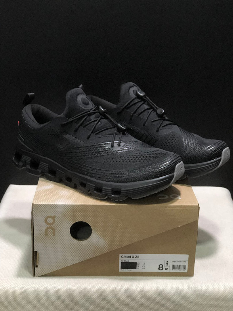On Cloud X Z5 Black Running Sneakers