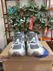 ASICS GEL-KAYANO 14 Sneakers Black and White