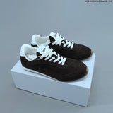 Alo Sunset Sneakers in Suede-Look Low-Top Style