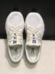 On Cloud X 4 Ivory and Blue Sneakers