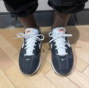 Nike Air Max Dawn Sneakers Black White DJ3624-001