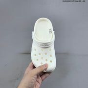 Crocs Classic Clog in White