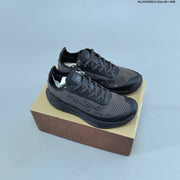 Kolon Sport EGG LITE DYNEEMA Low-Top Hiking Shoes