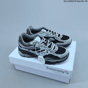 Saucony ProGrid Omni 9 Retro Running Sneakers
