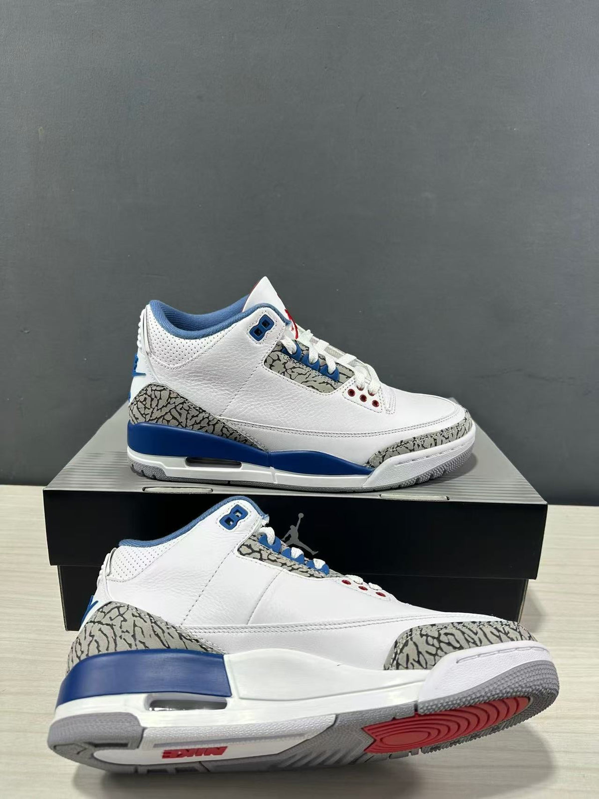 Jordan Air Jordan 3 Retro True Blue Sneakers White/Blue IF4396-104