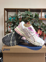 ASICS KL1 Sneakers in Pink and White