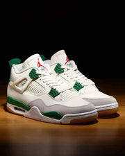 Nike SB x Air Jordan 4 Pine Green Sneakers DR5415-103