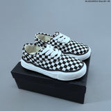 Maison MIHARA YASUHIRO Original Sole Low-Top Sneakers