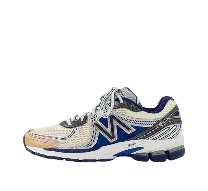 New Balance 860v2 Sneakers ML860AM2