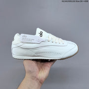 Alo Yoga Sunset Sneaker Low-Top in White and Black