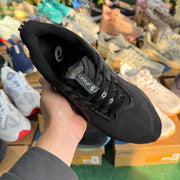 ASICS NOVABLAST 5 LE Black Running Shoes