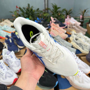 ASICS Novablast 5 LE White Blue Running Shoes