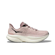 Nike Mach 6 Running Shoes in Pink