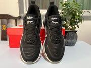 Nike Vomero 18 Running Shoes Black and White