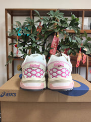 ASICS KL1 Sneakers in Pink and White