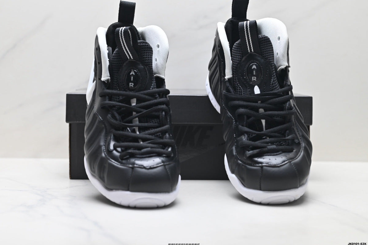 Nike Air Foamposite One Penny Hardaway Black White Sneakers