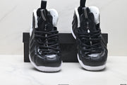 Nike Air Foamposite One Penny Hardaway Black White Sneakers
