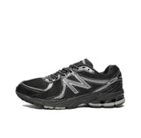 New Balance ML860XC Black Running Sneakers