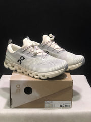 On Cloud X Z5 Sneakers in Ice Cream