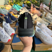 ASICS Novablast 5 LE Black Silver Running Shoes