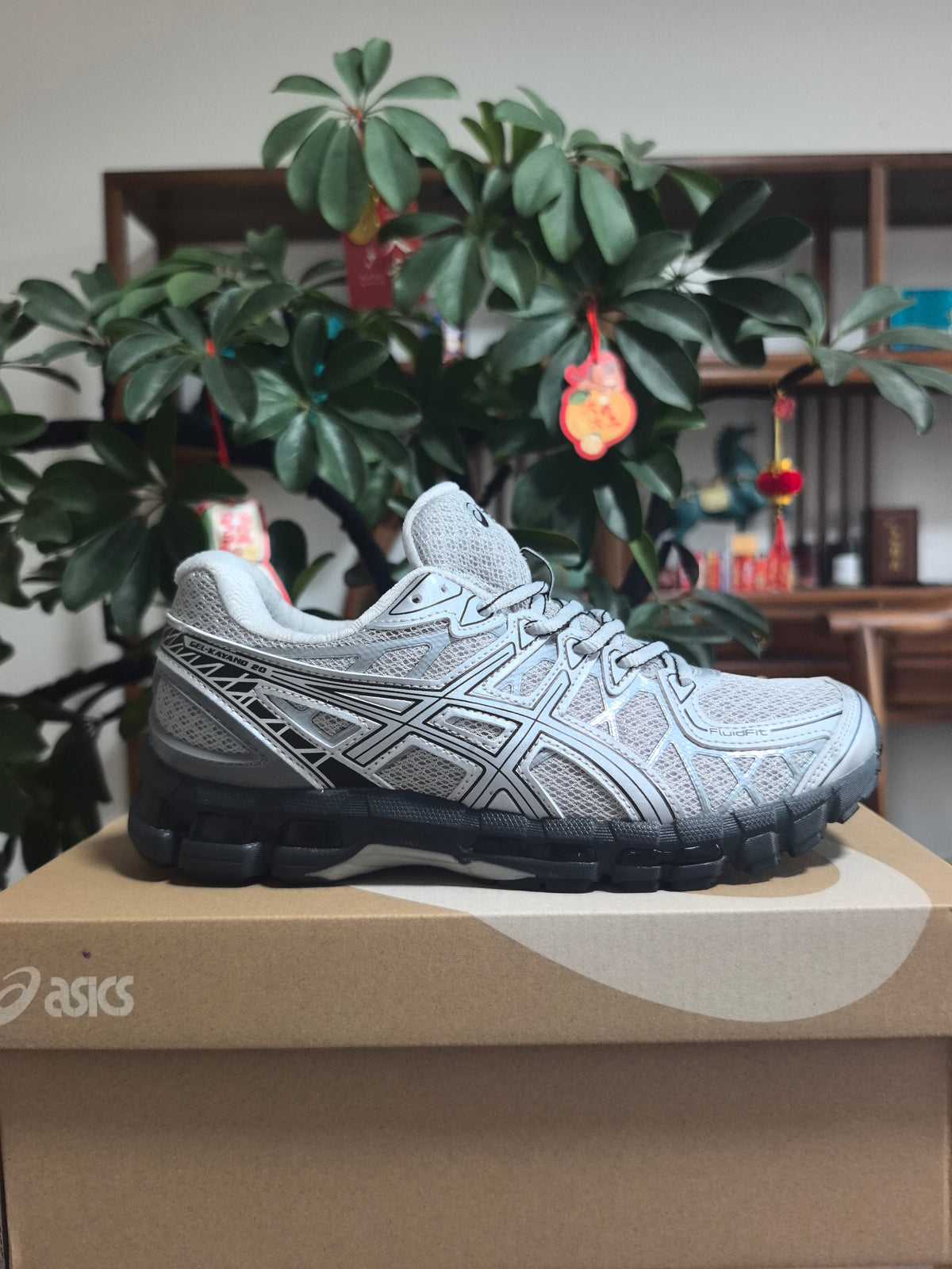ASICS GEL-KAYANO 20 Silver Running Shoes