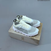 On Cloud 6 Versa Lightweight Casual Sneakers