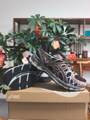 ASICS GEL-KAYANO 20 Black and Pale Pink Sneakers