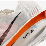 Nike Vaporfly 4 Road Racing Shoes HF6413-100 White