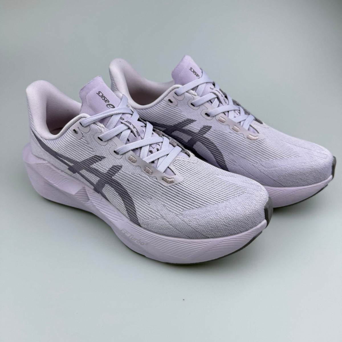ASICS GEL-QUANTUM 360 VIII Running Shoes, White and Gray