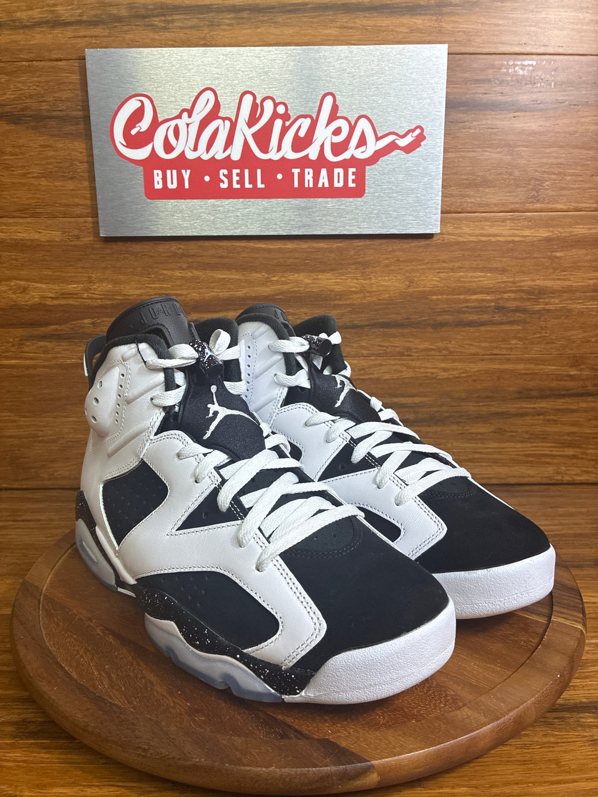 Jordan 6 Retro Oreo (2026)