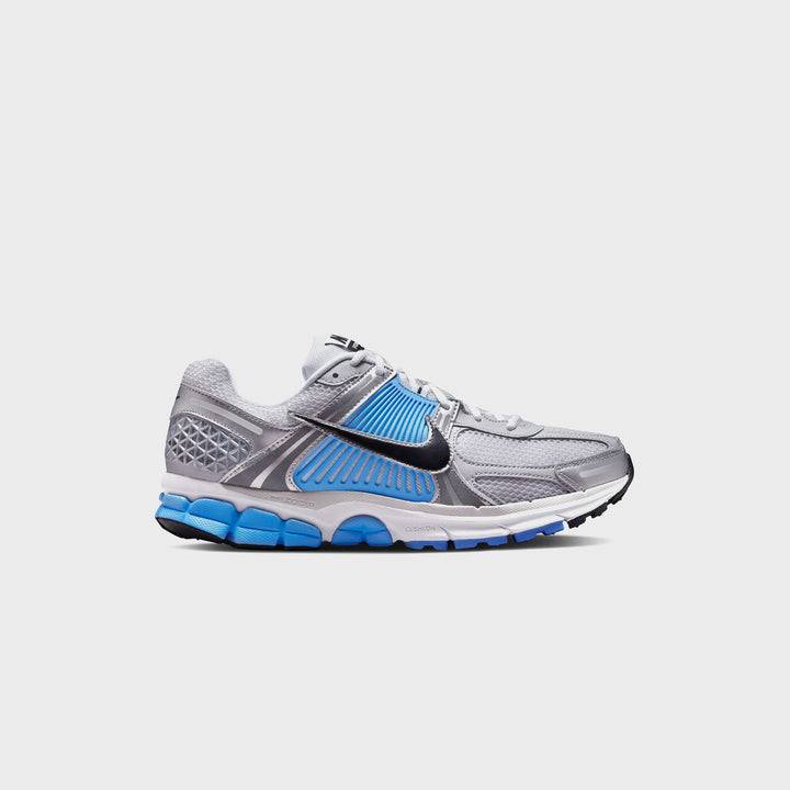 Nike Zoom Vomero 5 - White / Pure Platinum / University Blue / Black