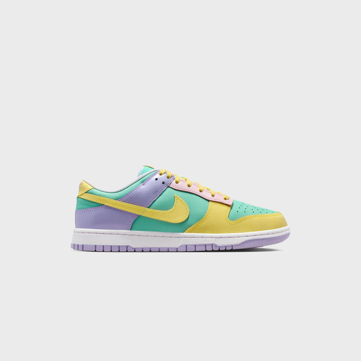 Nike Dunk Low - Emerald Rise / Yellow Pulse / Hydrangeas / White / Pink Foam