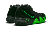 Kyrie 4 "Halloween - BLACK / RAGE GREEN" 943806 012