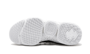 Lebron XV "Black" 897648 002