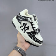 MLB Chunky Liner New York Yankees Low-Top Sneakers