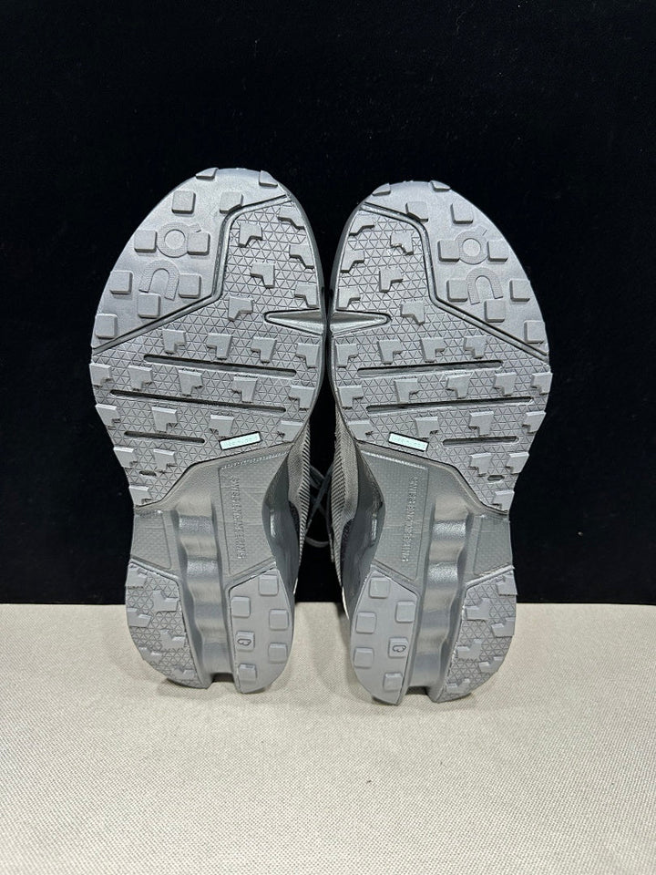On Cloudsurfer Trail Sneakers, Dark Gray