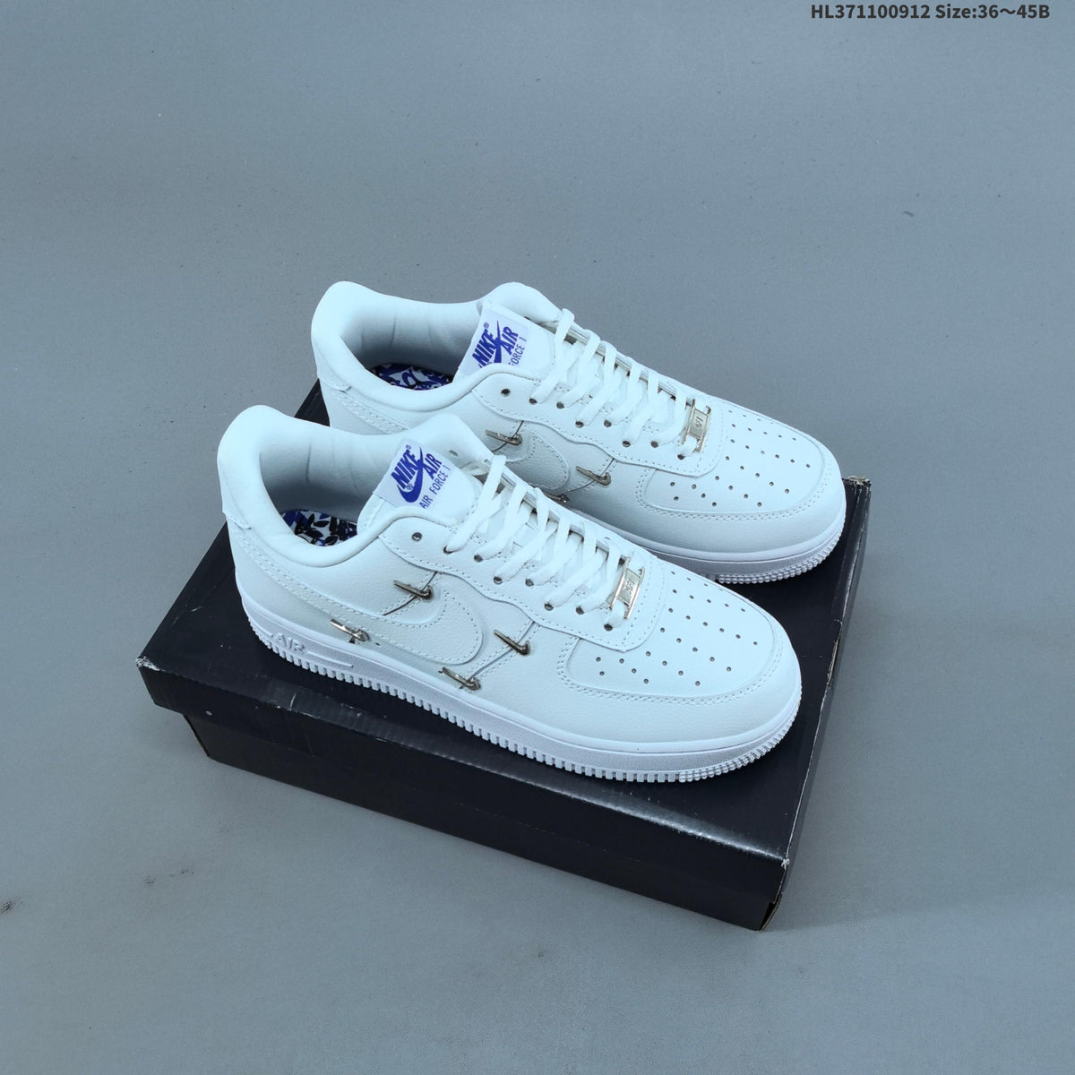Nike Air Force 1 ’07 Low-Top Sneakers