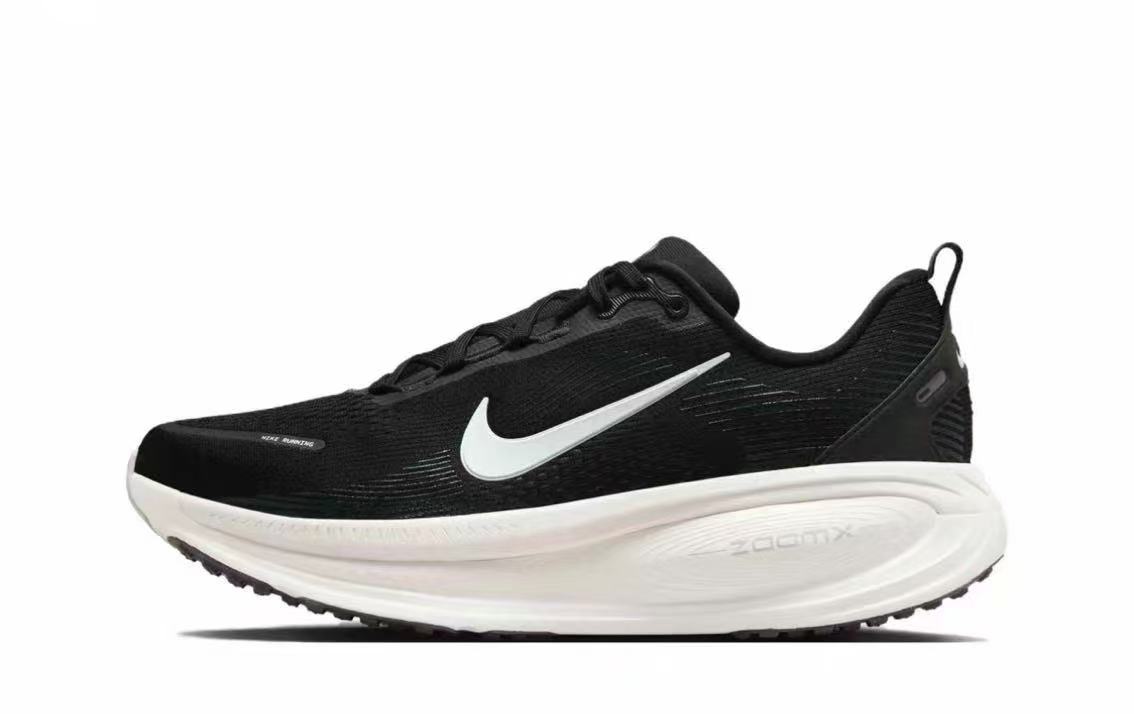 Nike HM6803-007 Black and White Running Shoes