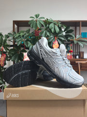 ASICS GEL-KAYANO 20 Silver Running Shoes