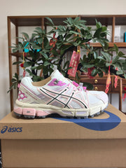 ASICS KL1 Sneakers in Pink and White