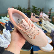 ASICS Novablast 5 LE Pink Running Shoes