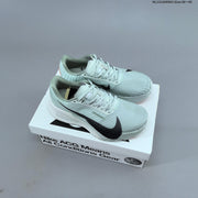 Nike ACG Mountain Fly Sneakers