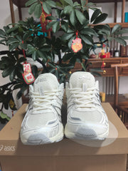 ASICS GEL-NANDI 9 Cream and Blue Sneakers