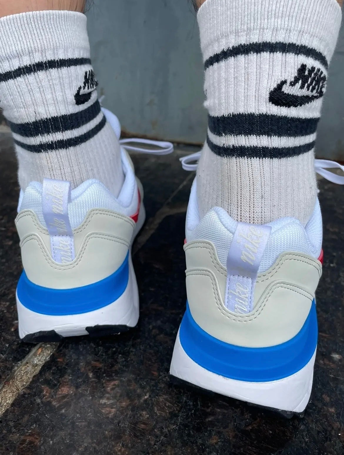 Nike Air Max Dawn Sneakers White Red Blue DM0013-100