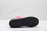 Nike Terra Manta Red and Black Sneakers