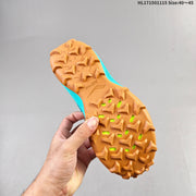 Saucony Endorphin Rift Trail Running Shoes, White and Teal